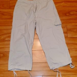 Women Tan Cargo Capri